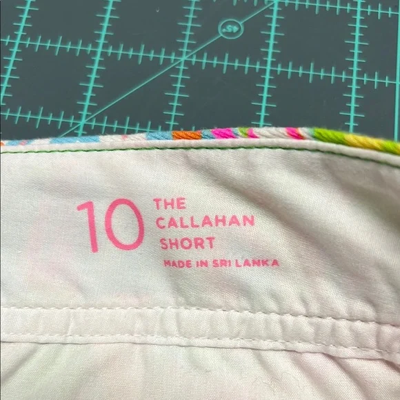 Lilly Pulitzer Callahan Tropical Print Shorts - Picture 3 of 8